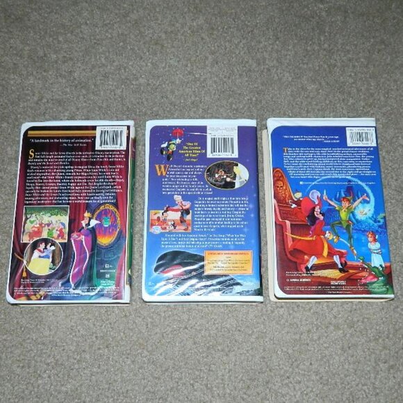 Walt Disneys Classics 3 VHS Snow White & The Seven Dwarfs Pinocchio Peter Pan - Picture 3 of 12